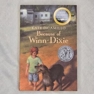 Because of Winn-Dixie by Kate DiCamillo Paperback Book